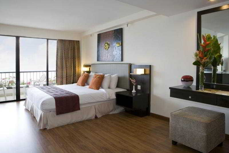 Doubletree Resort By Hilton Hotel Penang Бату Феринги Екстериор снимка